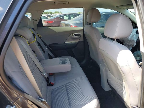 2019 KIA NIRO LX (PHEV)