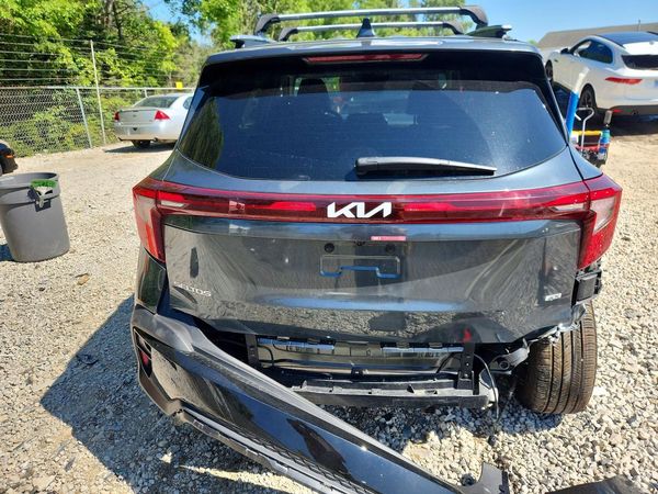 2024 KIA SELTOS S, X-Line