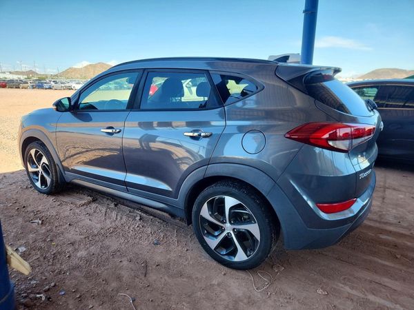 2016 HYUNDAI TUCSON