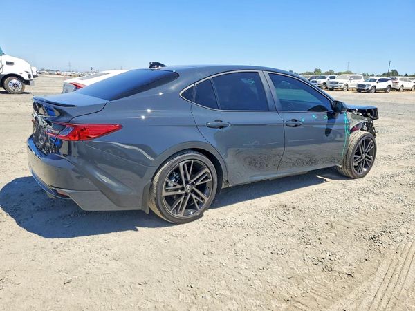 2026 TOYOTA CAMRY