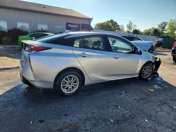 2016 TOYOTA PRIUS — PSRA