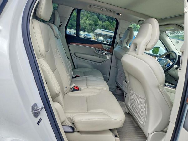 2016 VOLVO XC90