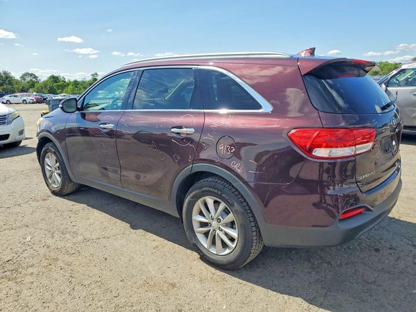2016 KIA SORENTO L / LX