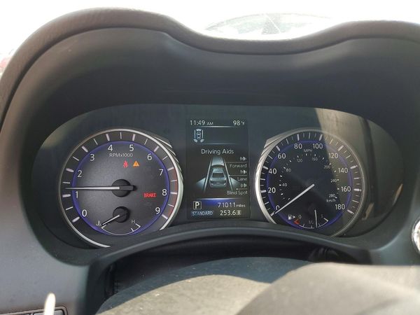2017 INFINITI Q50