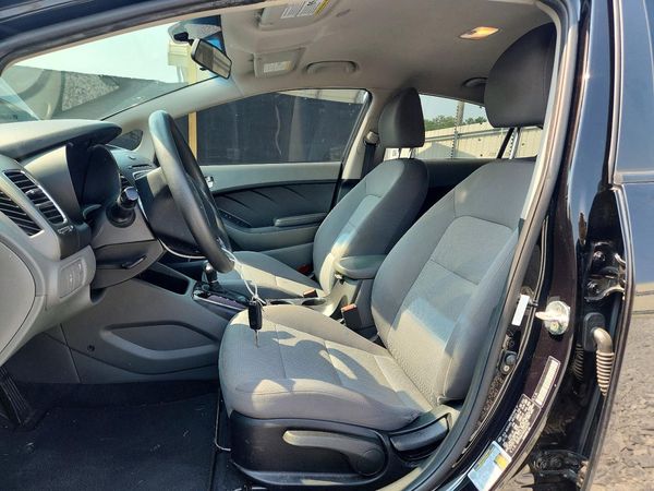 2018 KIA FORTE LX Base