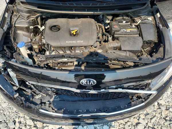 2018 KIA FORTE LX Base