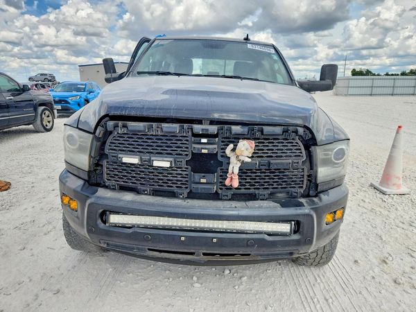 2016 RAM 2500 Laramie
