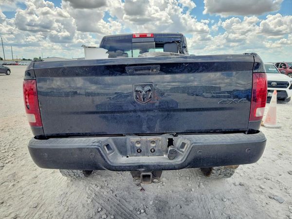 2016 RAM 2500 Laramie