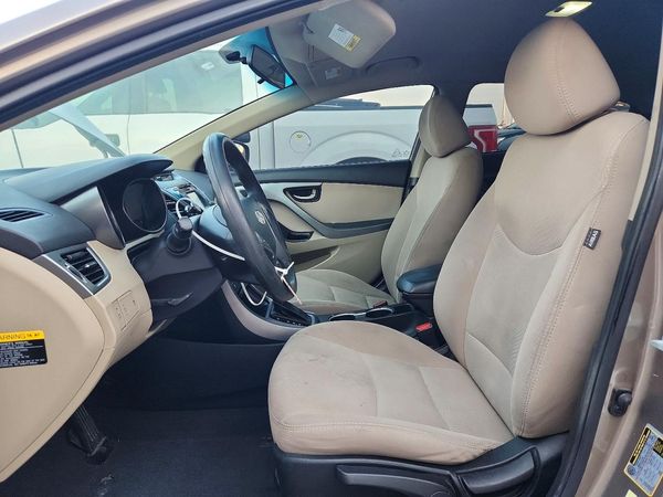 2014 HYUNDAI ELANTRA GLS(Middle)