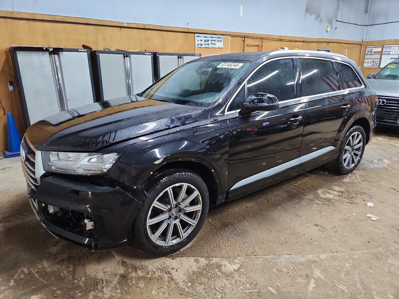 2018 AUDI Q7 quattro Premium Plus