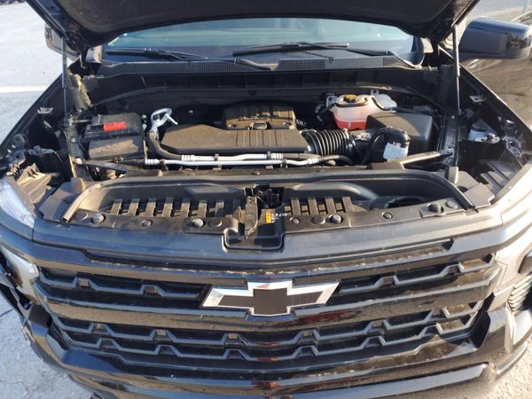 2026 CHEVROLET SILVERADO RST Select Package — Engine bay