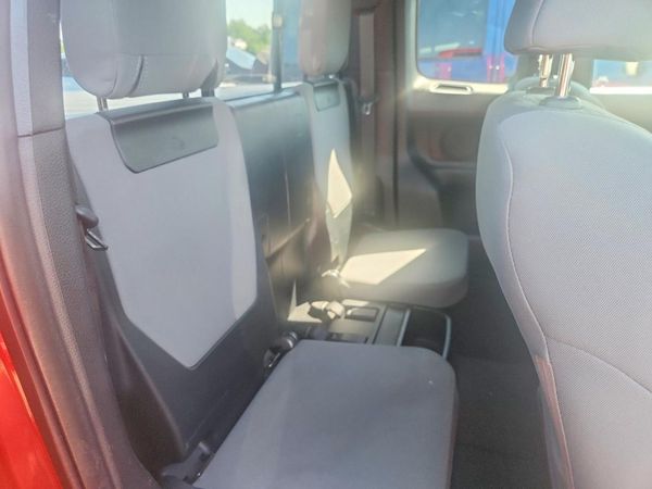 2016 TOYOTA TACOMA SR/SR5