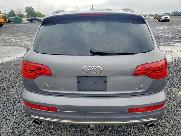 2015 AUDI Q7 Premium Plus