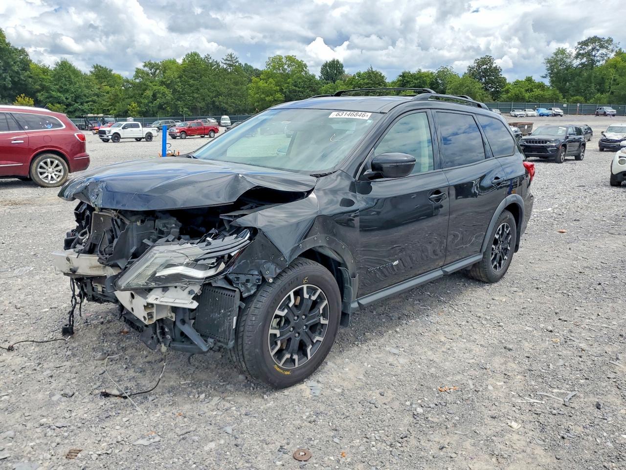 2020 NISSAN PATHFINDER SV