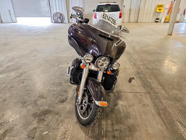 2014 HARLEY-DAVIDSON FLHTCU