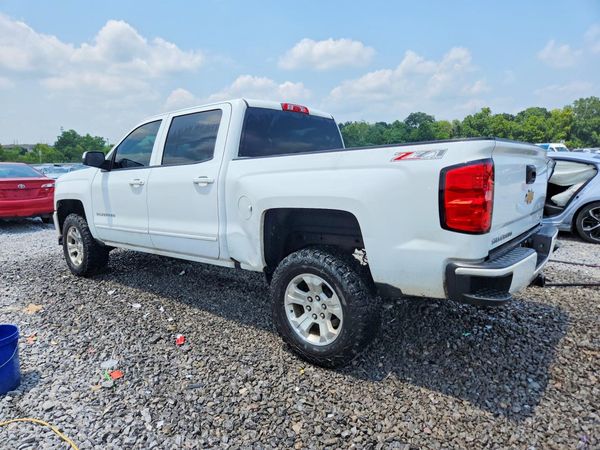 2017 CHEVROLET SILVERADO LT