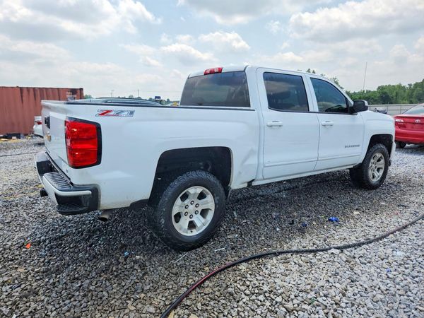 2017 CHEVROLET SILVERADO LT