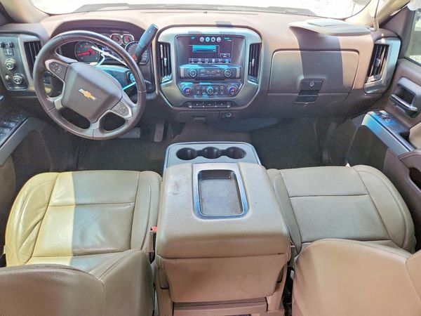 2017 CHEVROLET SILVERADO LT
