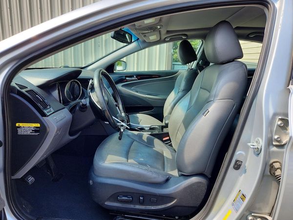 2013 HYUNDAI SONATA