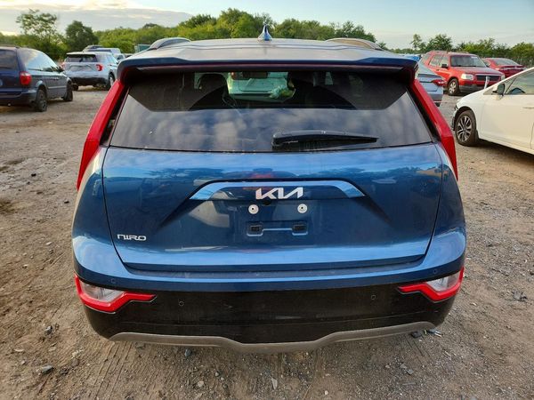 2025 KIA NIRO