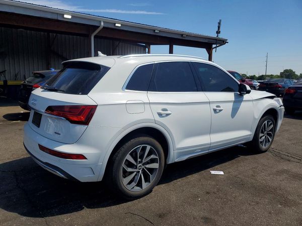 2021 AUDI Q5 quattro Premium