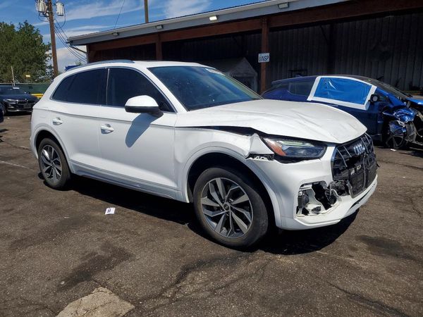 2021 AUDI Q5 quattro Premium