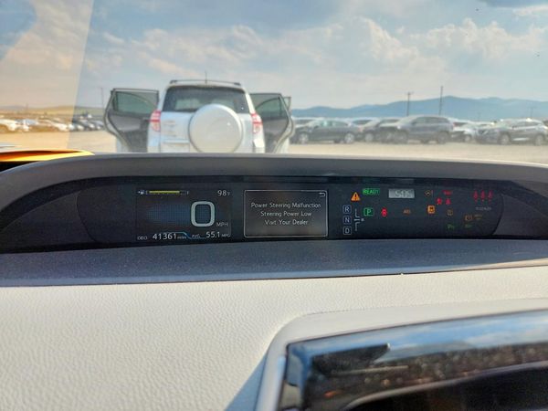 2018 TOYOTA PRIUS One/Two