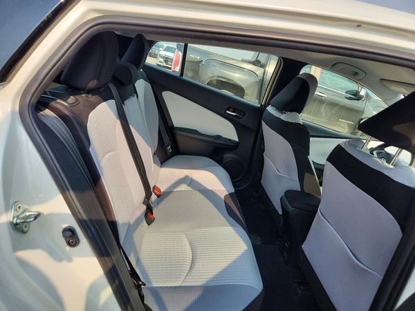 2018 TOYOTA PRIUS One/Two