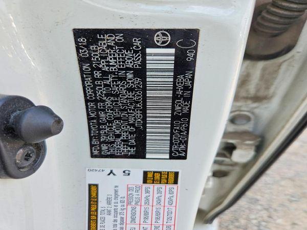 2018 TOYOTA PRIUS One/Two