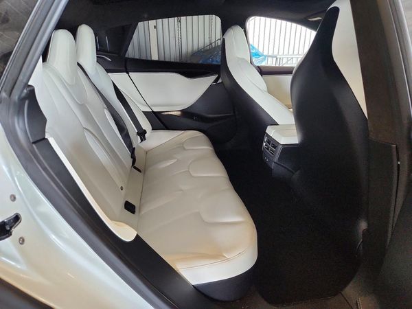 2017 TESLA MODEL S