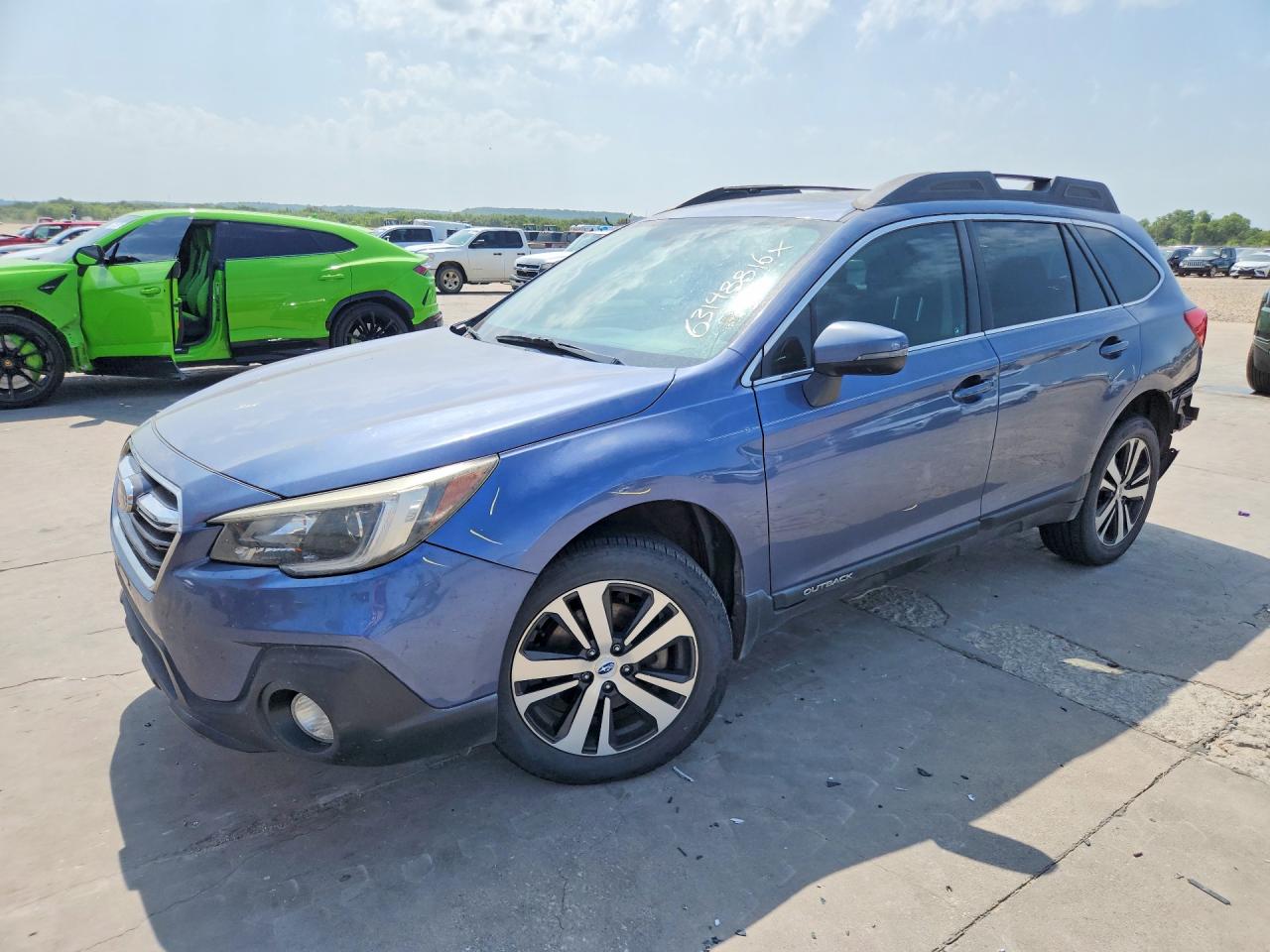 2018 SUBARU OUTBACK Limited+M/R