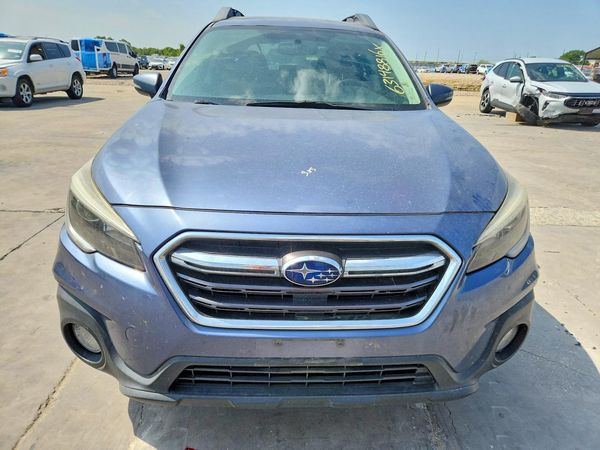 2018 SUBARU OUTBACK Limited+M/R
