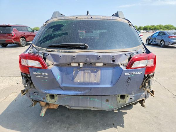 2018 SUBARU OUTBACK Limited+M/R