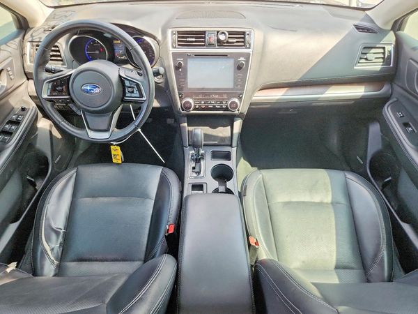 2018 SUBARU OUTBACK Limited+M/R