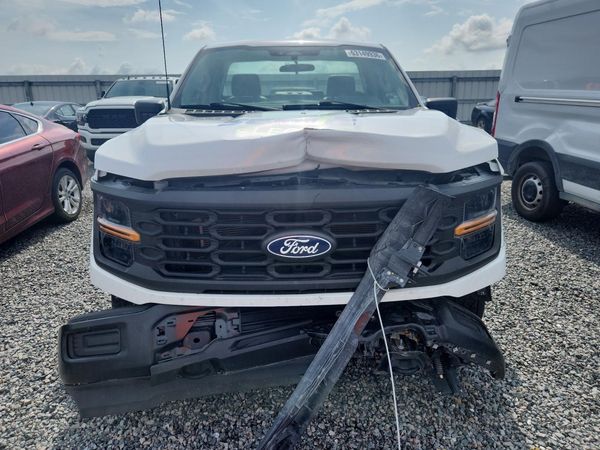 2024 FORD F150