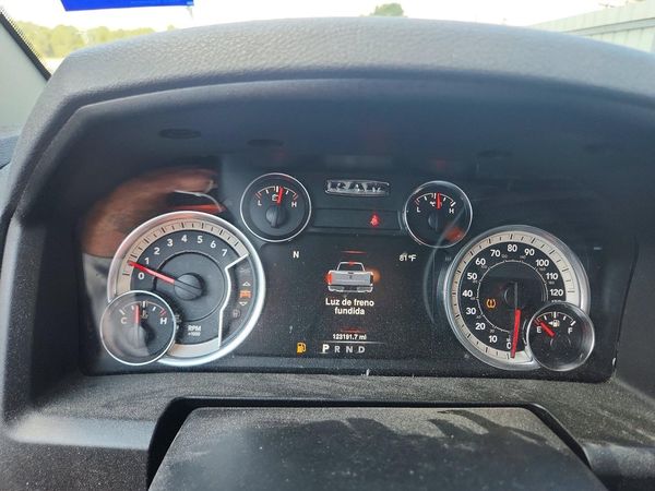 2019 RAM 1500 CLASSIC SLT