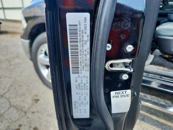 2019 RAM 1500 CLASSIC SLT