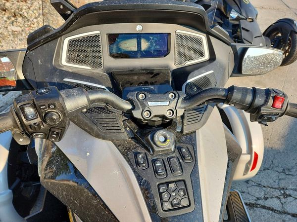2021 CAN-AM SPYDER