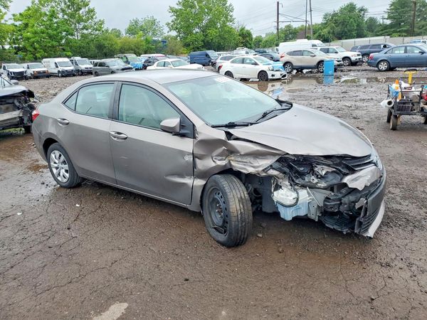 2016 TOYOTA COROLLA L/LE — Passenger 3/4