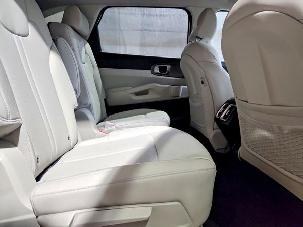 2025 KIA SORENTO EX (FWD),  EX (AWD)