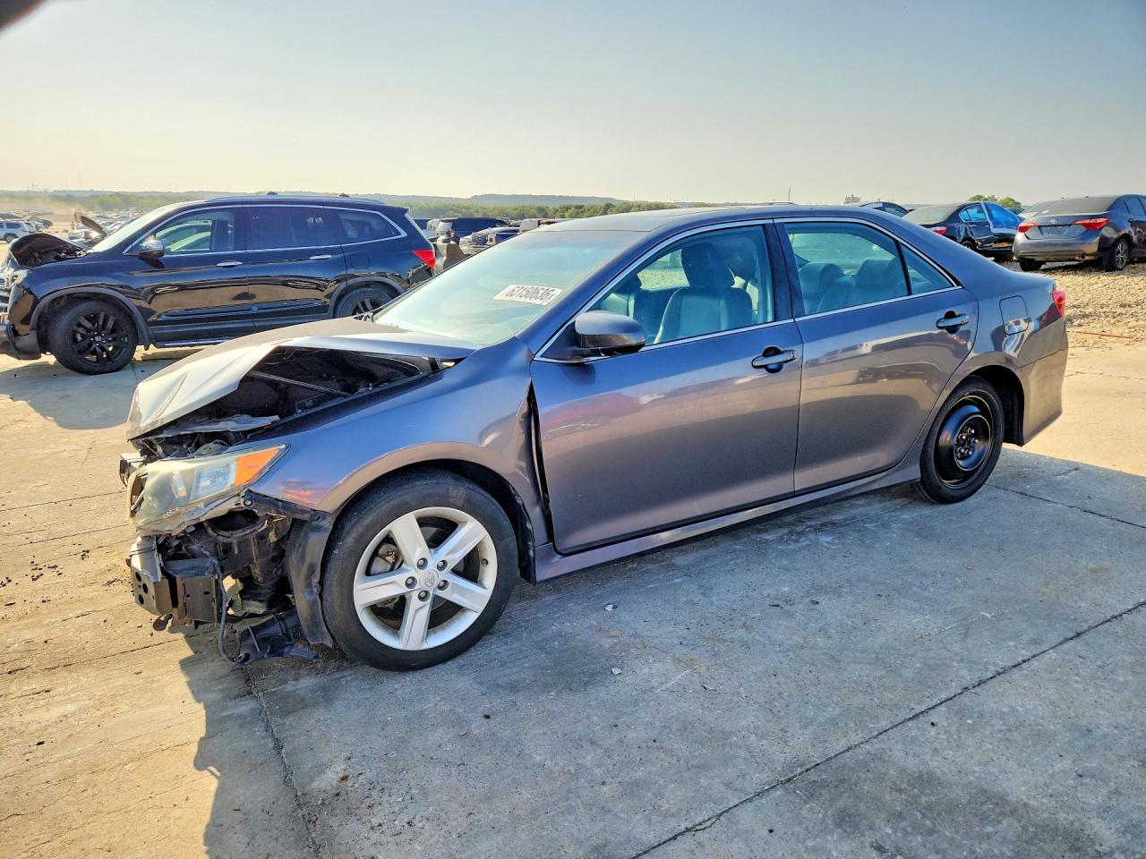2014 TOYOTA CAMRY