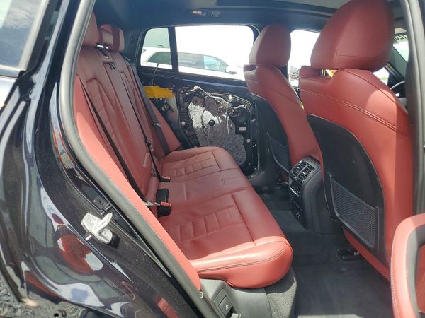 2021 BMW X4 xDrive30i