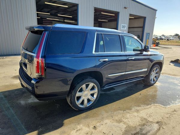 2018 CADILLAC ESCALADE Premium Luxury