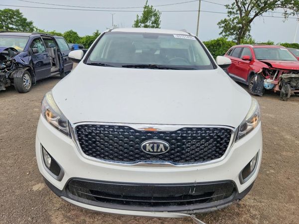 2016 KIA SORENTO EX