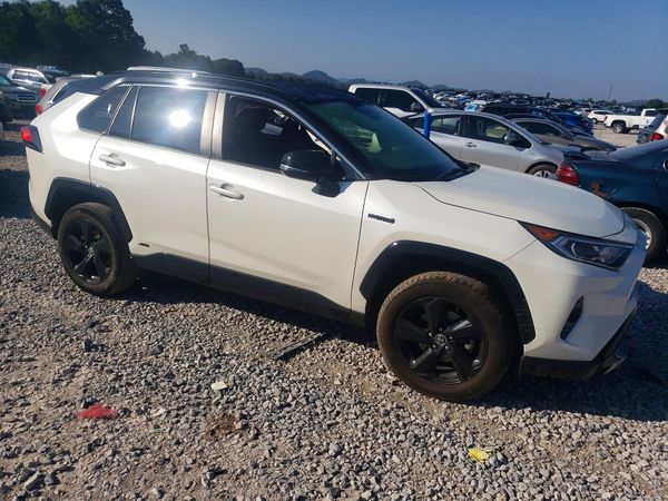 2021 TOYOTA RAV4 XSE HV