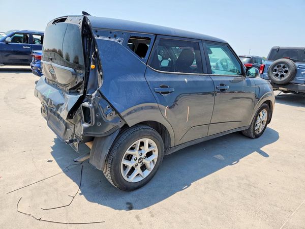 2021 KIA SOUL LX, S, X-Line