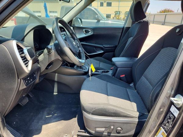 2021 KIA SOUL LX, S, X-Line