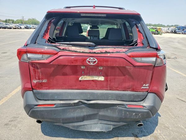 2019 TOYOTA RAV4 LE