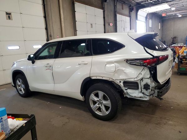 2021 TOYOTA HIGHLANDER LE