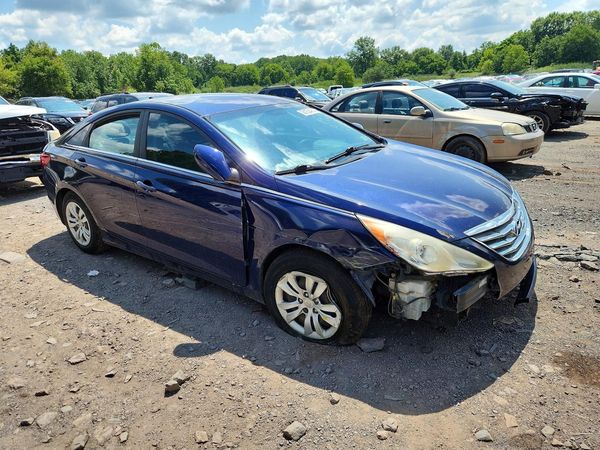 2012 HYUNDAI SONATA Middle-low level